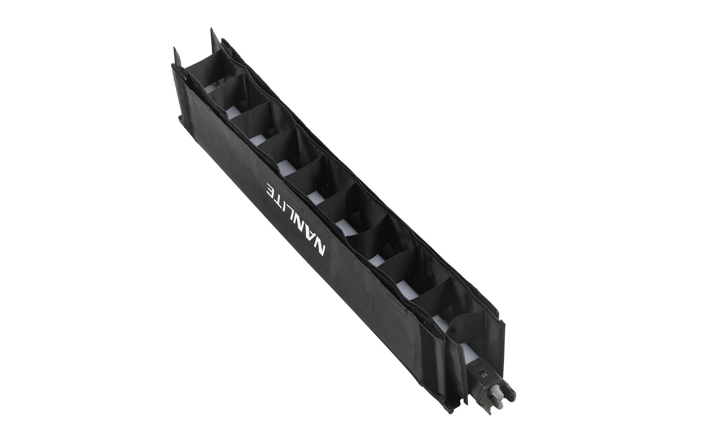 Barndoor mit Richtgitter BD-PTII15C+ECBarndoor mit Richtgitter (PavoTube II 15C)