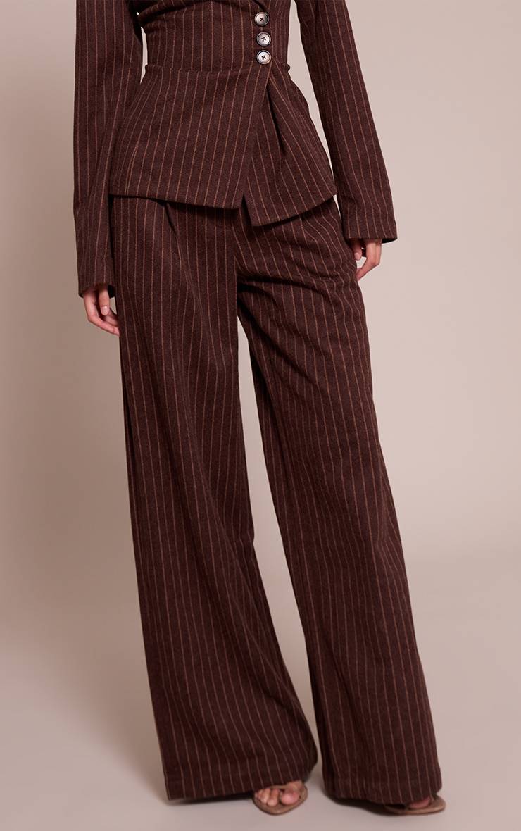 Chocolat Pantalon Droit Plissé À Fines Rayures