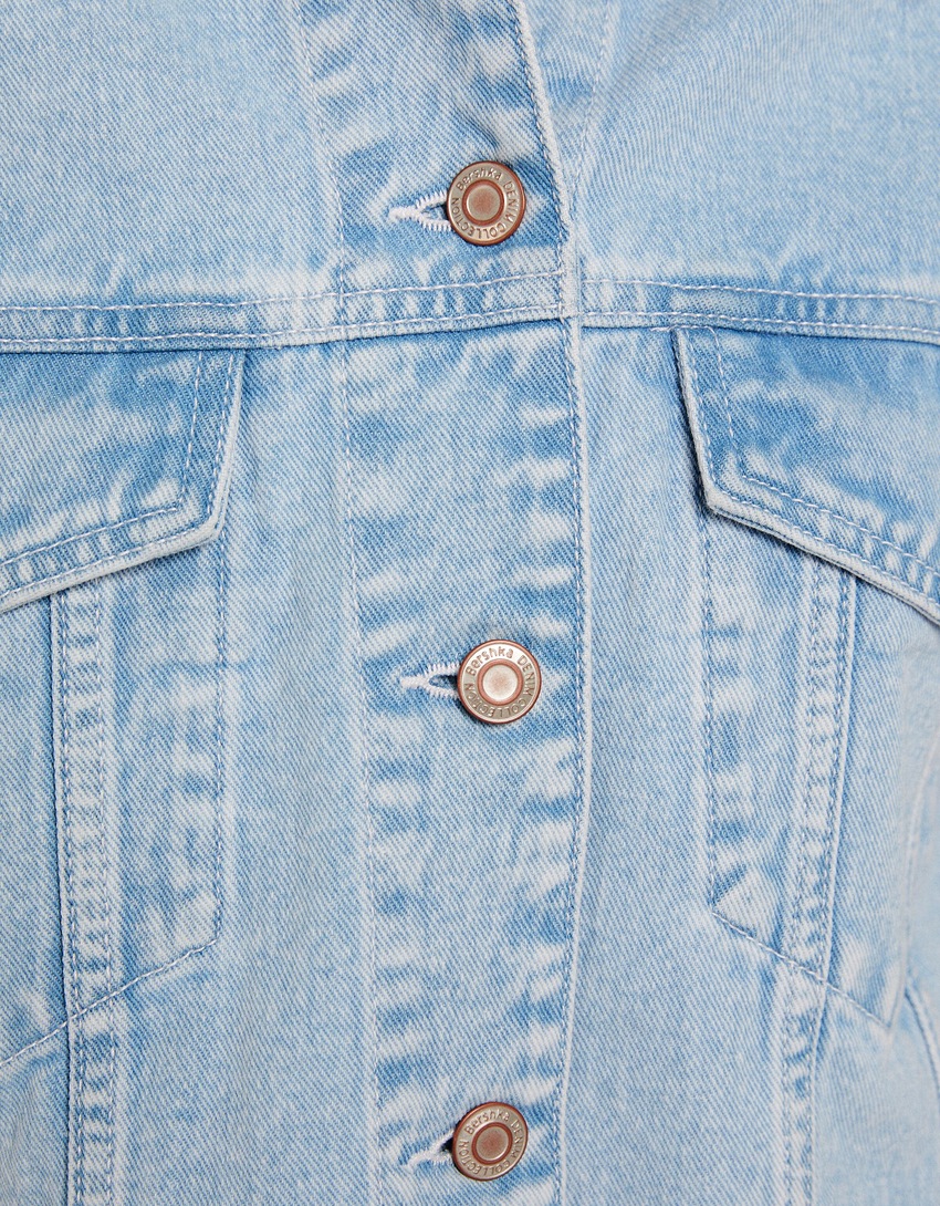Jaqueta jeans curta