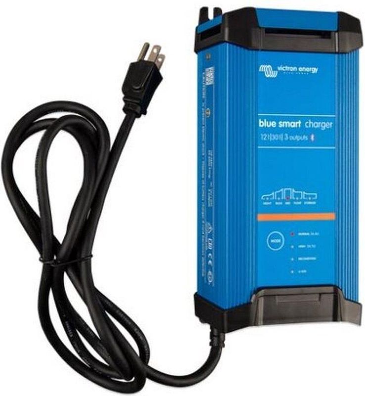 Victron - Blue Smart 12/30 - Acculader - Blauw - 3 Uitgangen - Bluetooth