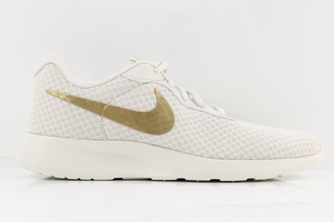 Nike Sneaker
