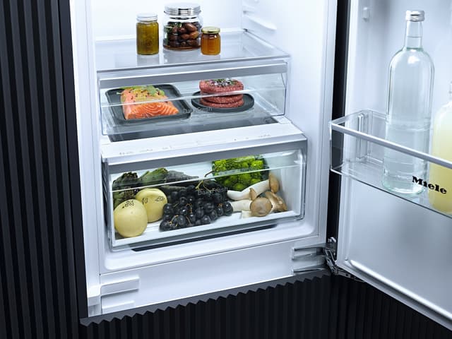 Miele Køl/frys kombination KDN 7714 E Active