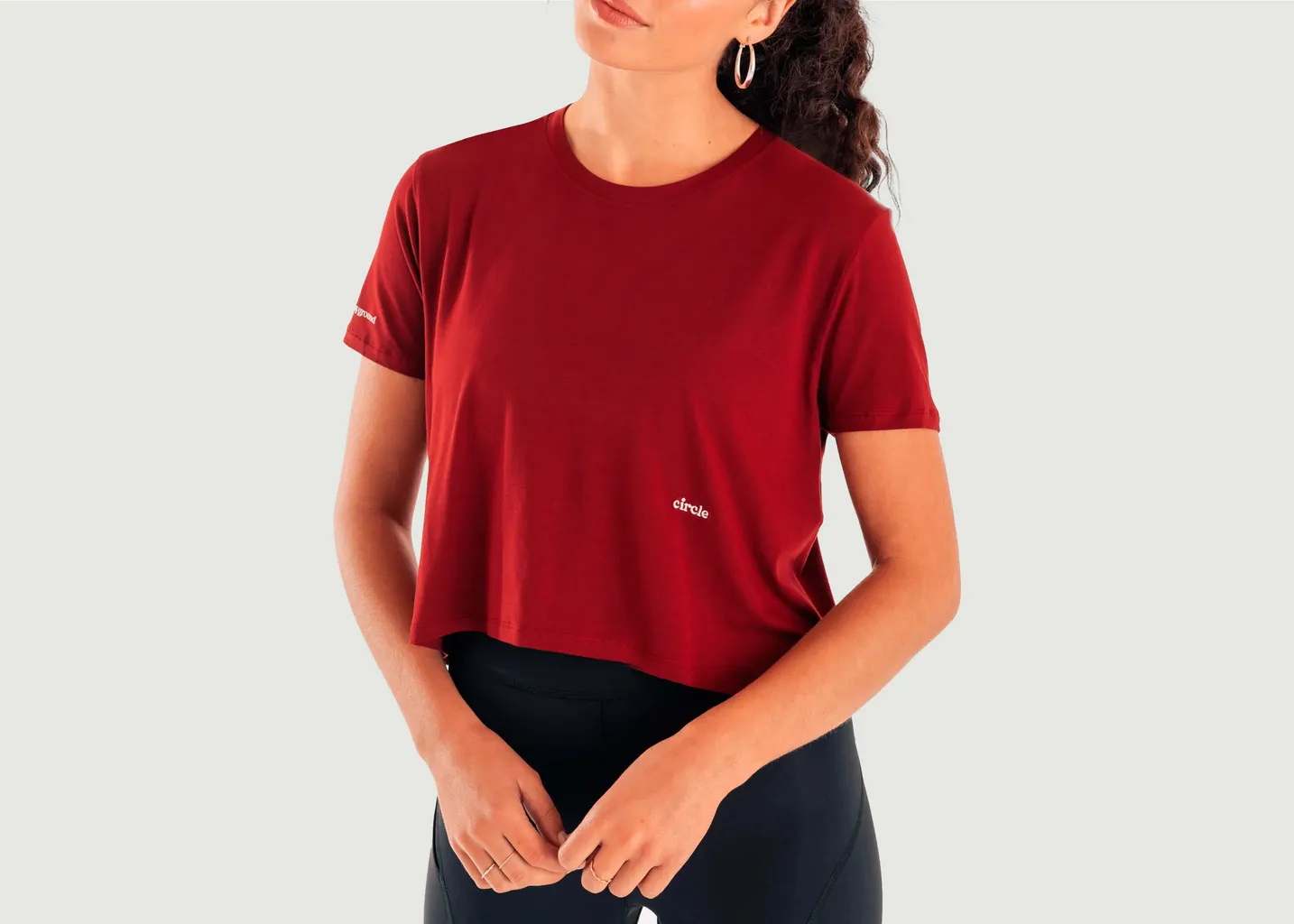 Crop-top Smooth Operator Circle Sportswear
