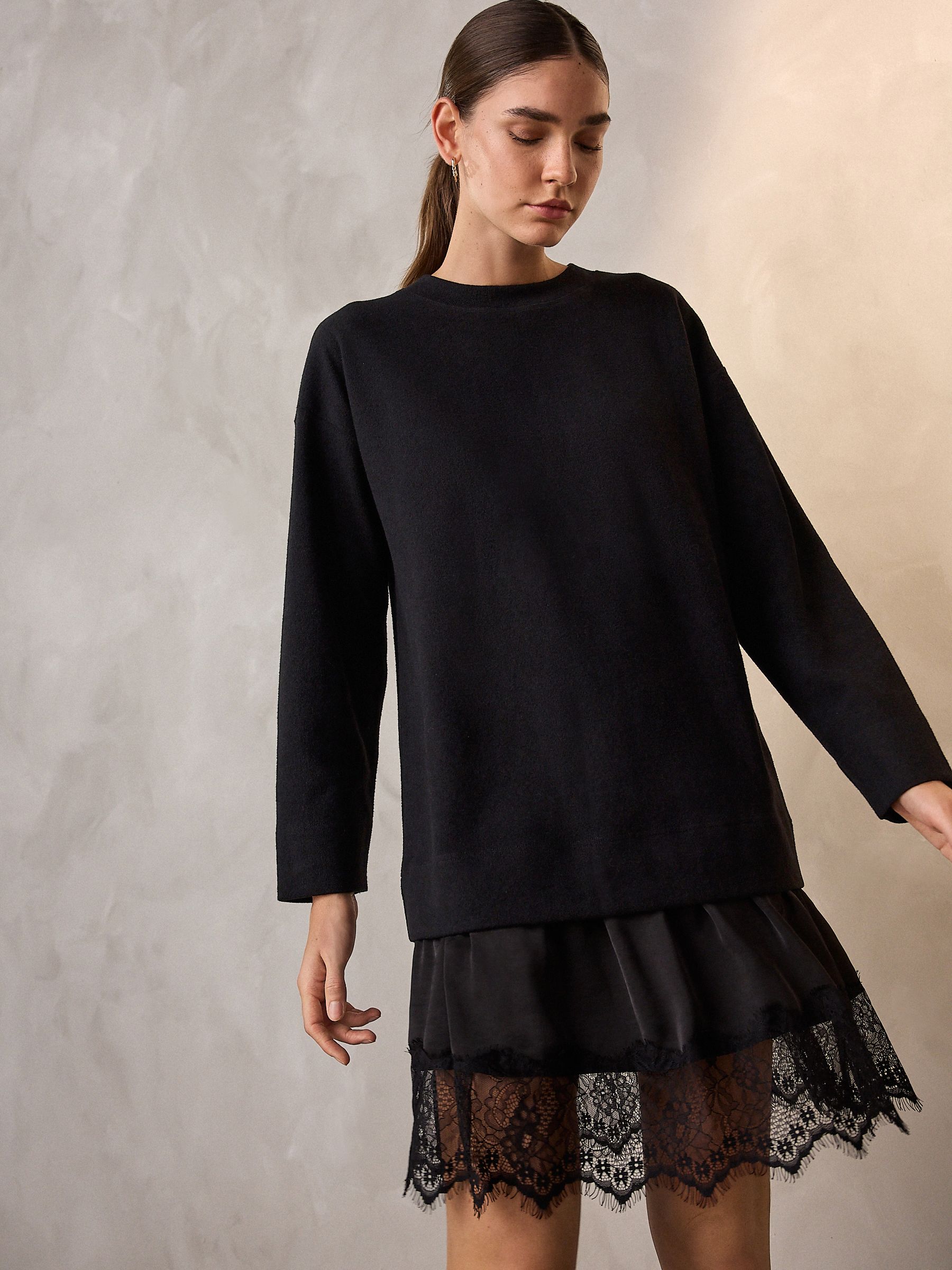 Zwart - 2-In-1 Soft Touch Jumper Lace Skirt