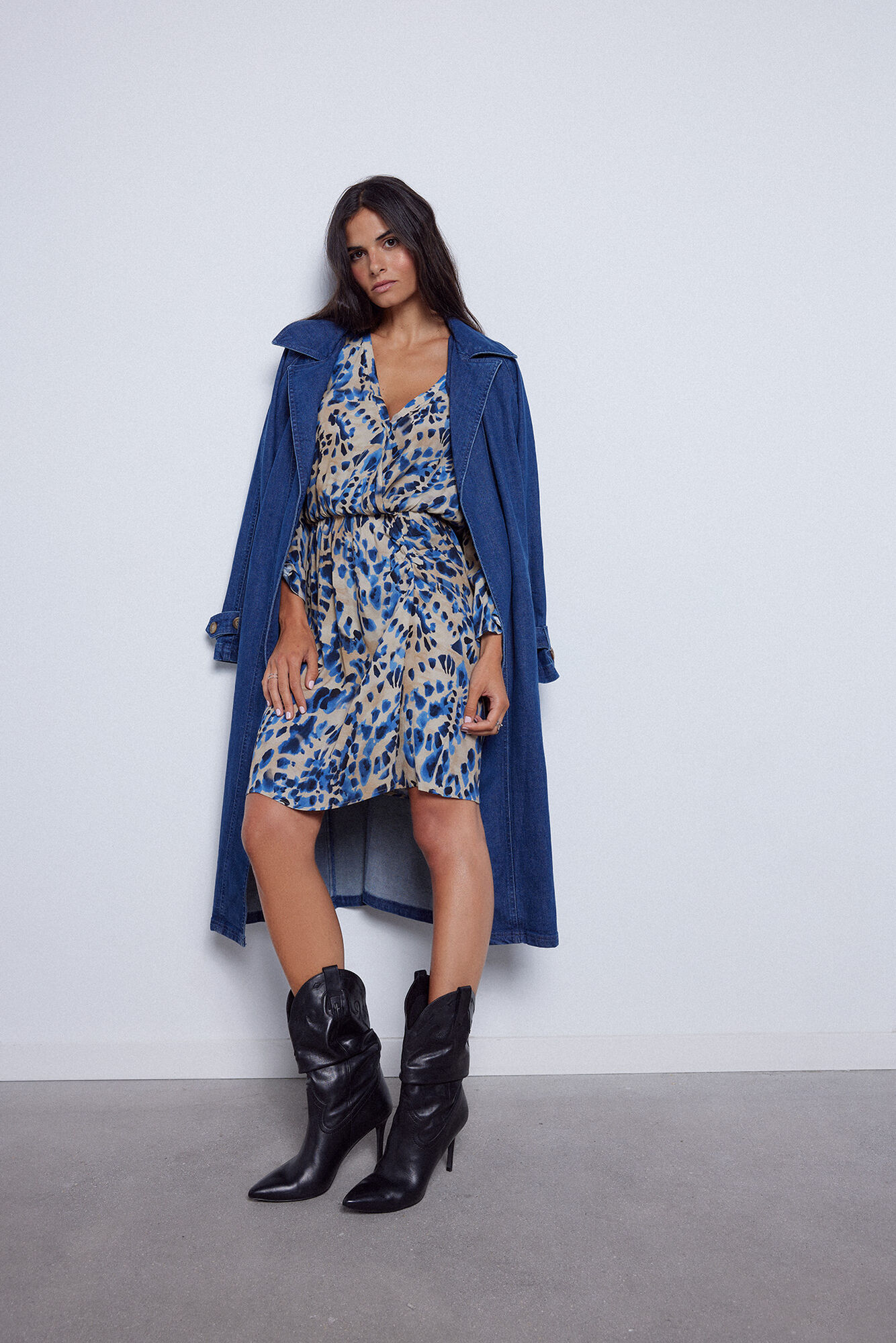 vestido curto tie-dye