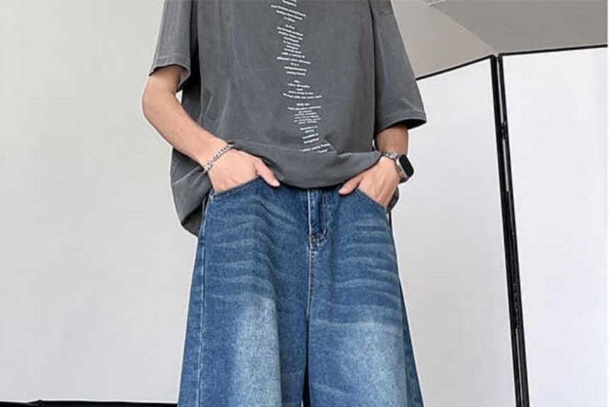 Fushet - Mid Rise Washed Denim Shorts
