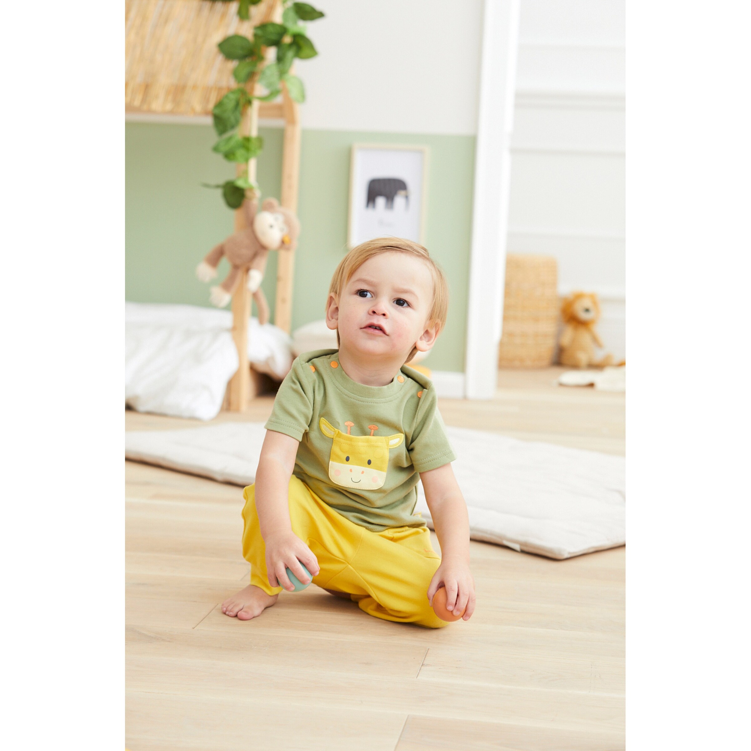 Bornino - Lieblinge T-Shirt Giraffe grün