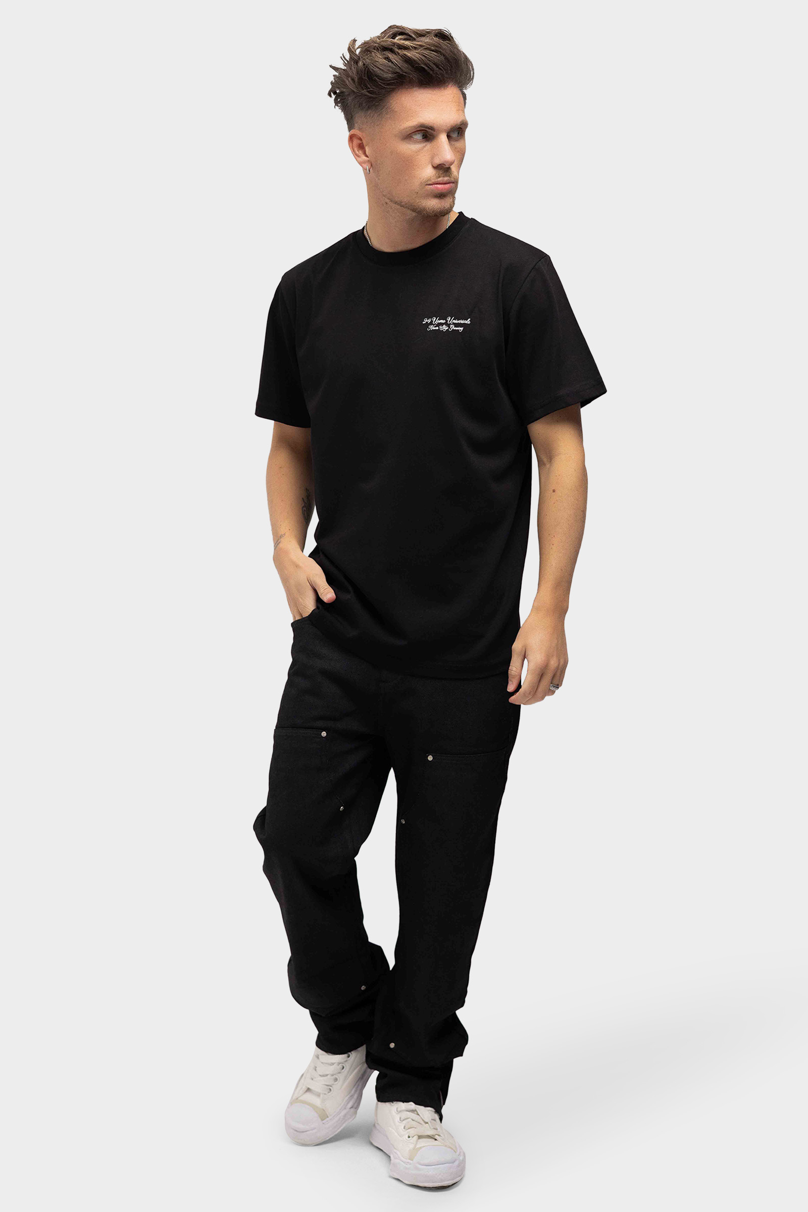 24 Uomo Universale 2.0 T-shirt Zwart