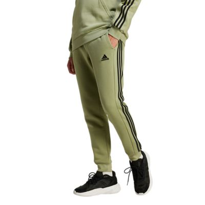Adidas SportswearEssentials 3-Streifen Tapered Cuff Pant - grün