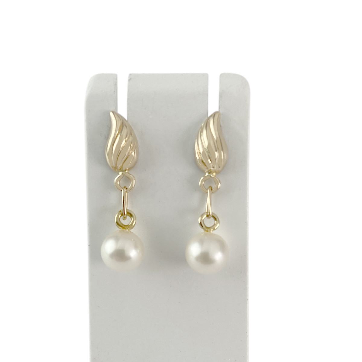 Boucles d'oreilles d'occasion or 750 jaune perles de culture de Chine