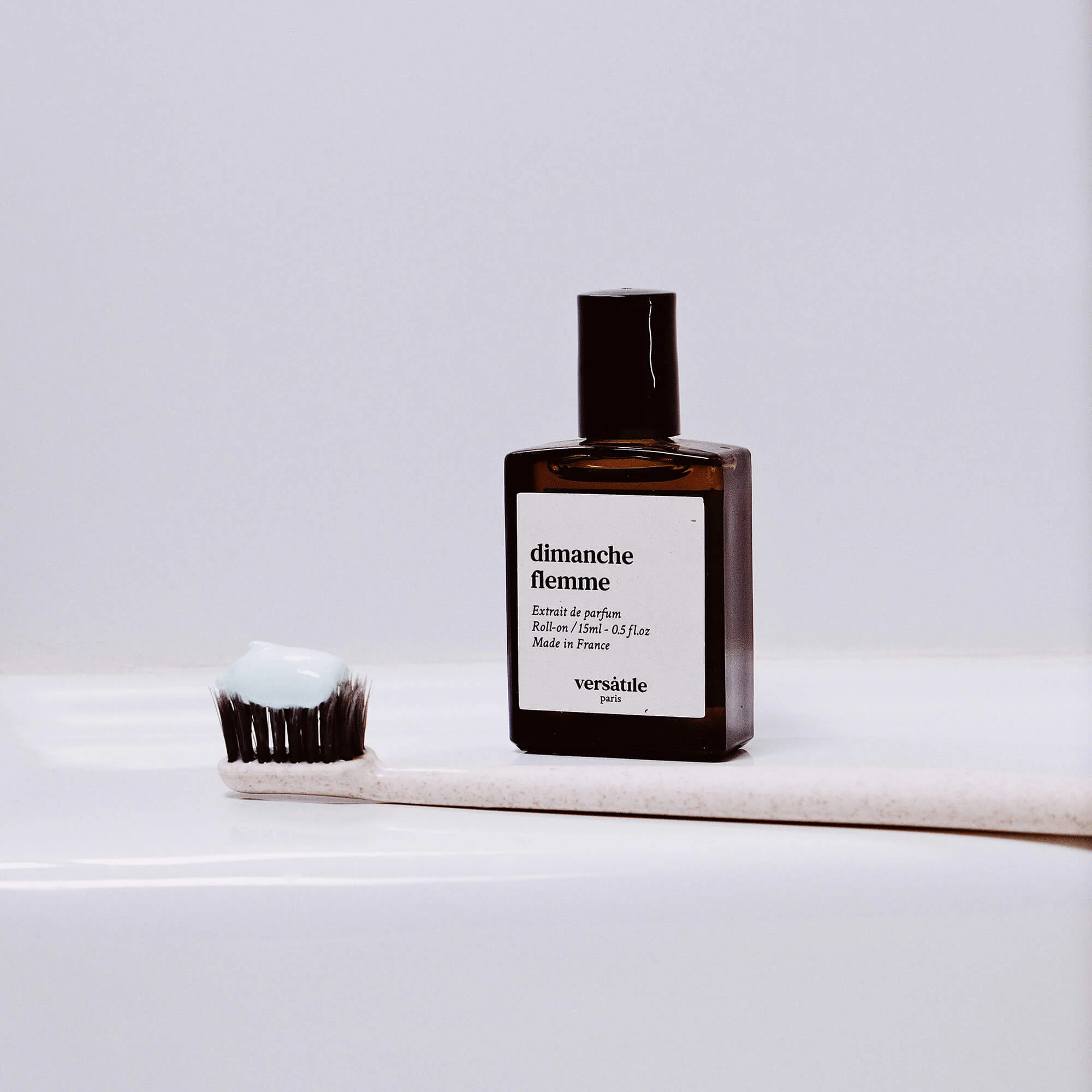 Versatile Paris Dimanche Flemme Parfum Roll-on
