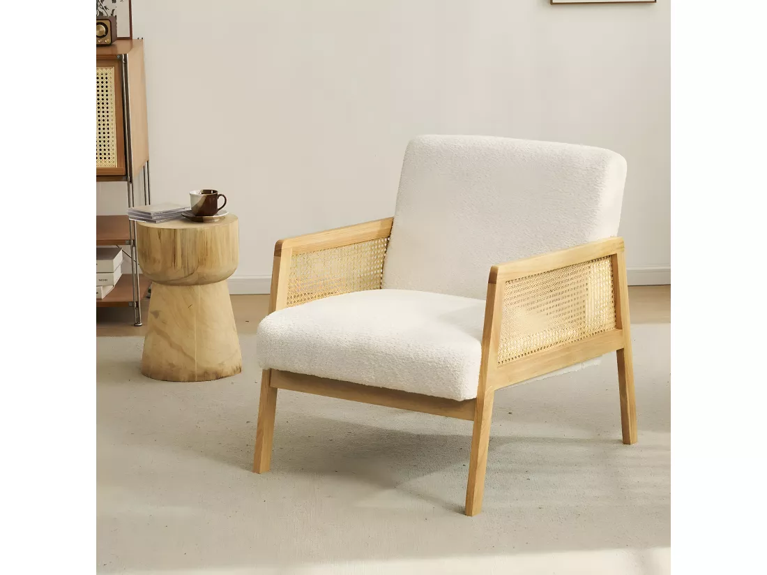 Fauteuil en cannage et tissu bouclé écru - Mani