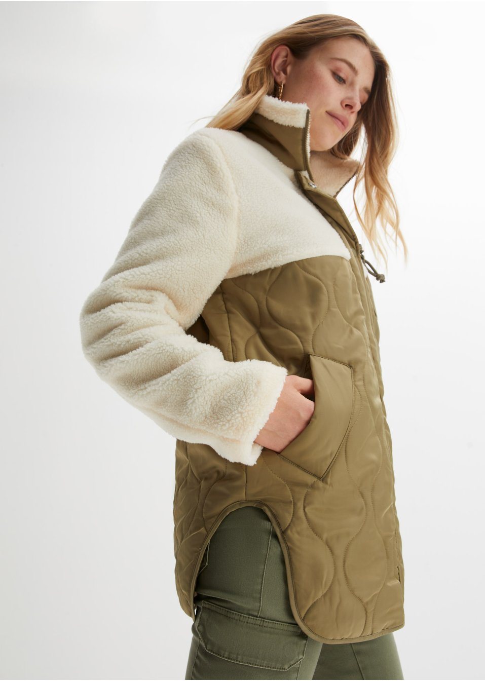 Veste matelassée avec maille peluche