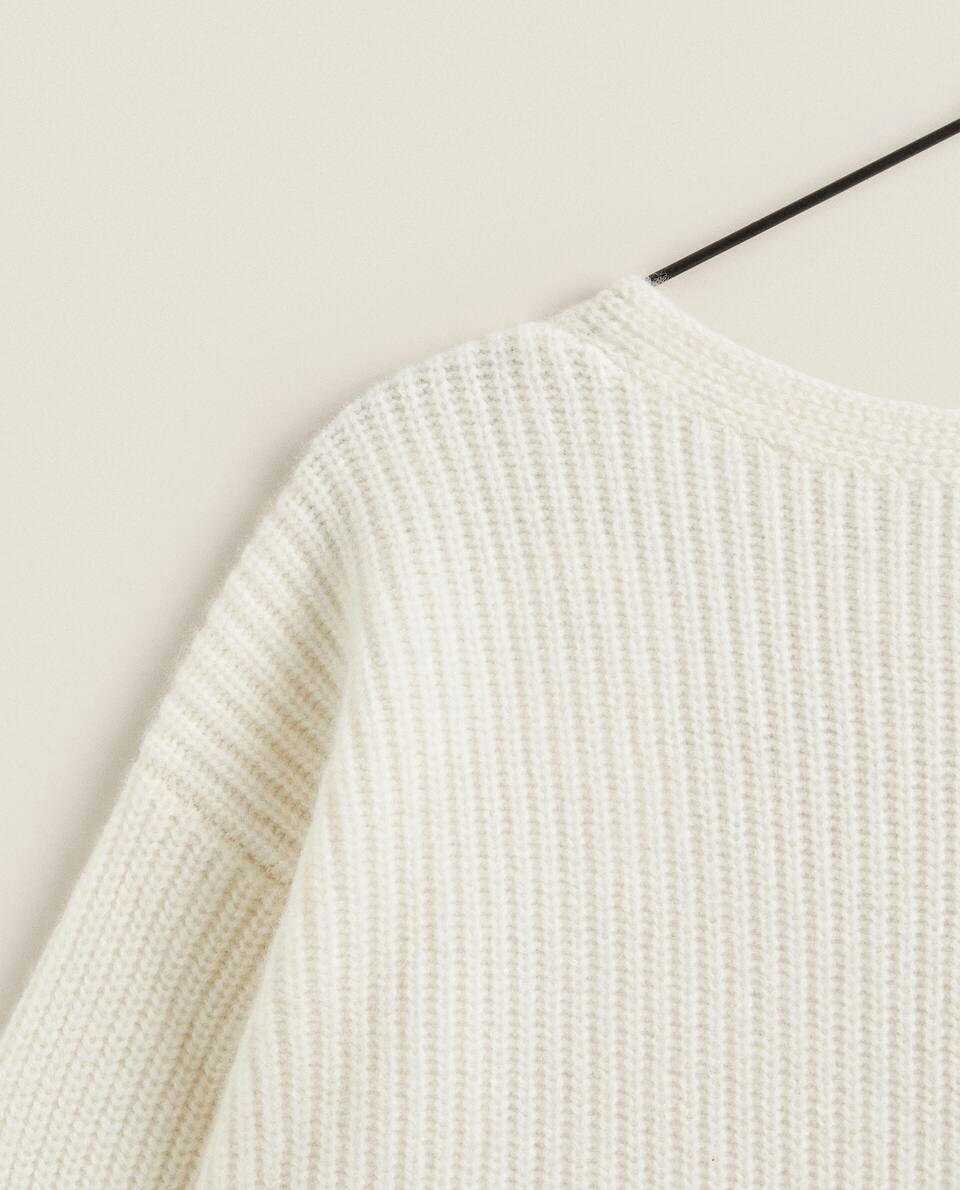 SUÉTER DE CASHMERE CANELADO