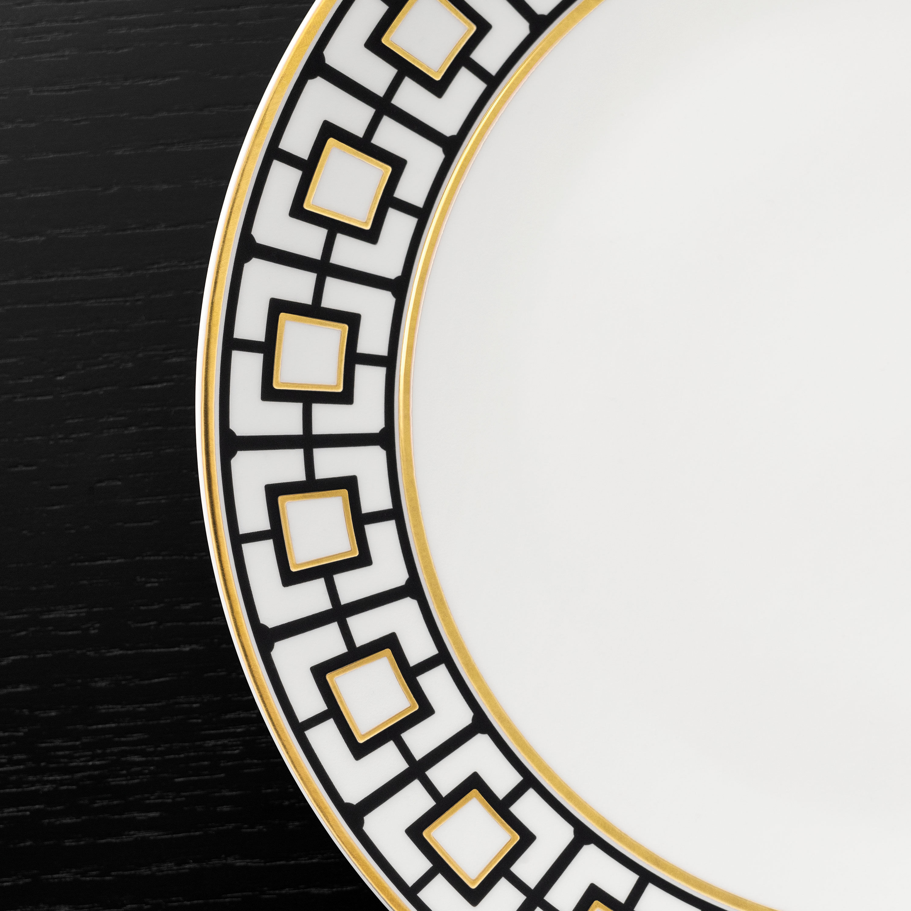 MetroChic Dinner plate Multi-colored, 10.8'', Premium Bone Porcelain