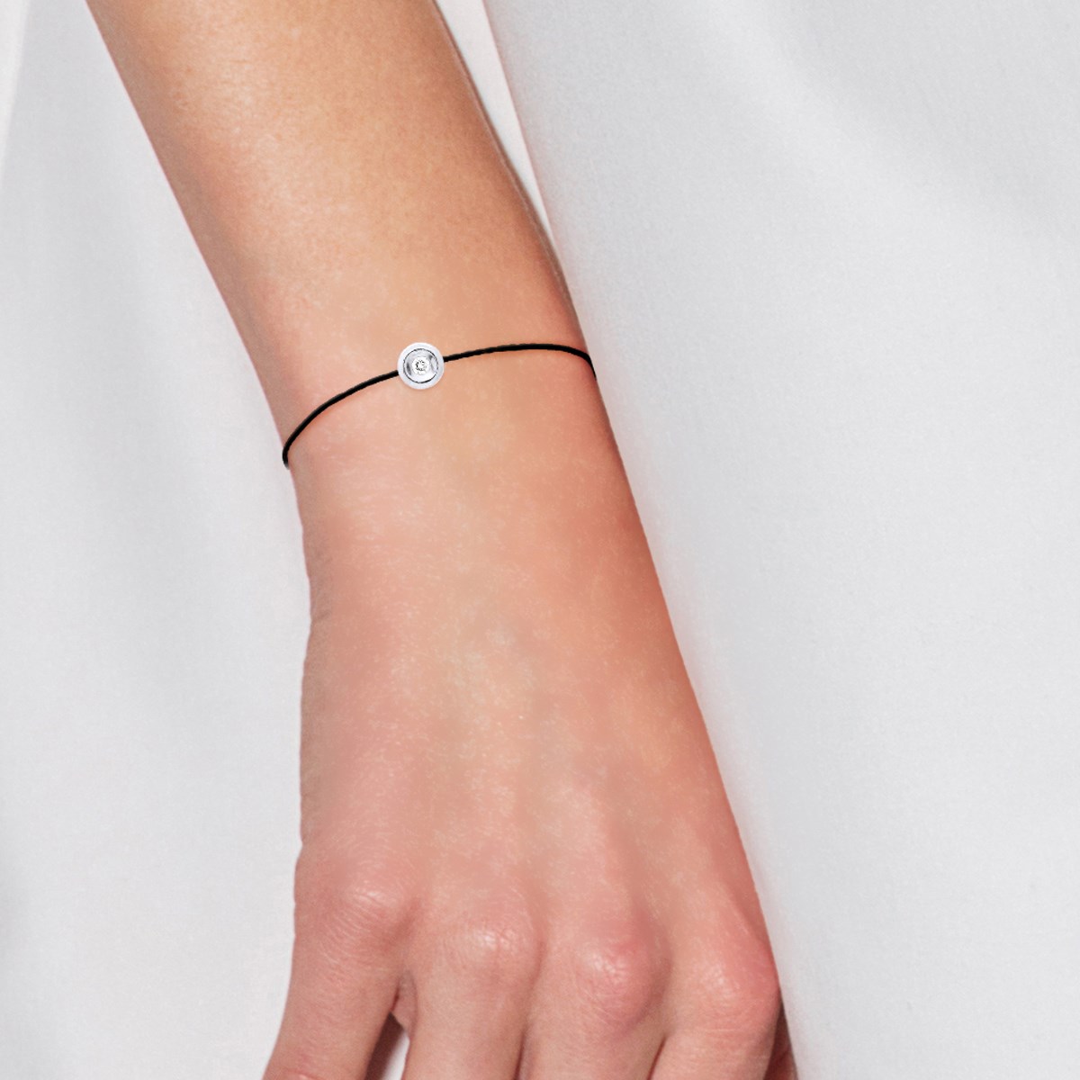 Bracelet Diamant 0,05 Cts Serti Clos Nylon Noir Argent 925