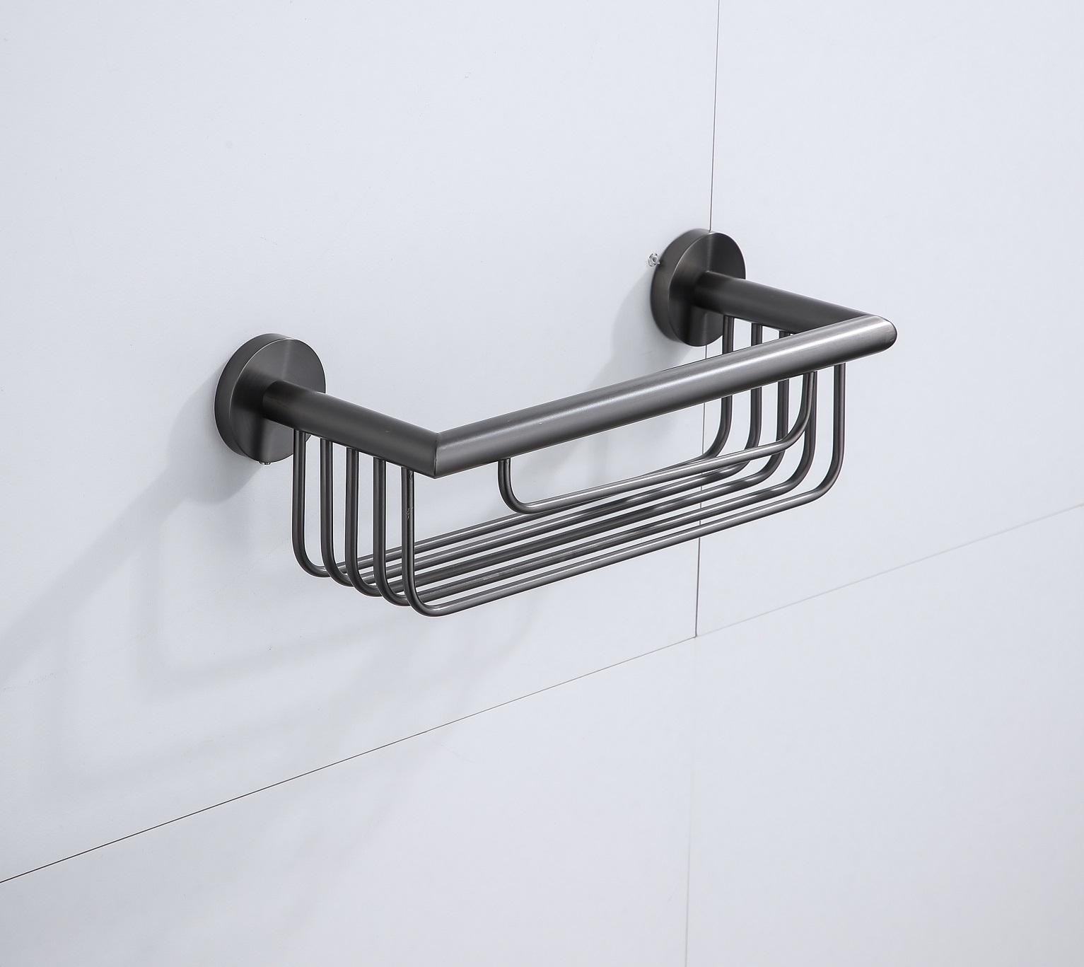 Saniclear Iron shampoo houder verouderd ijzer - gunmetal