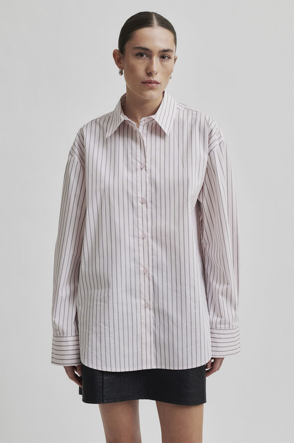 Second Female Soalon Classic Shirt Festival bloom