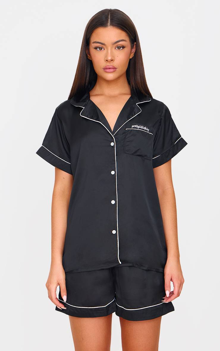 Noir Ensemble De Pyjama Court En Satin Avec Passepoil Contrasté