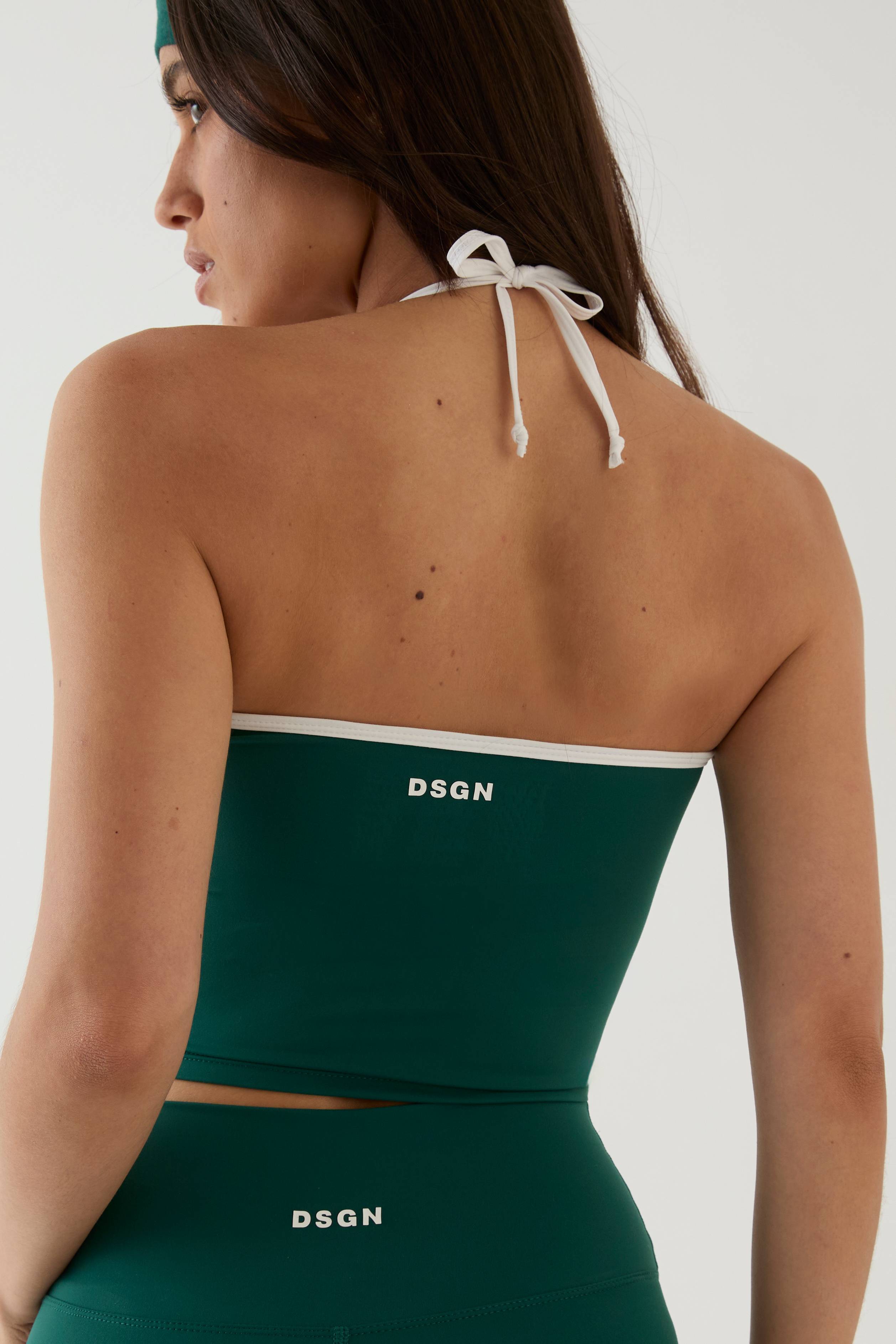 Top Col Halter À Liens Contrastés Sculpt Dsgn Studio