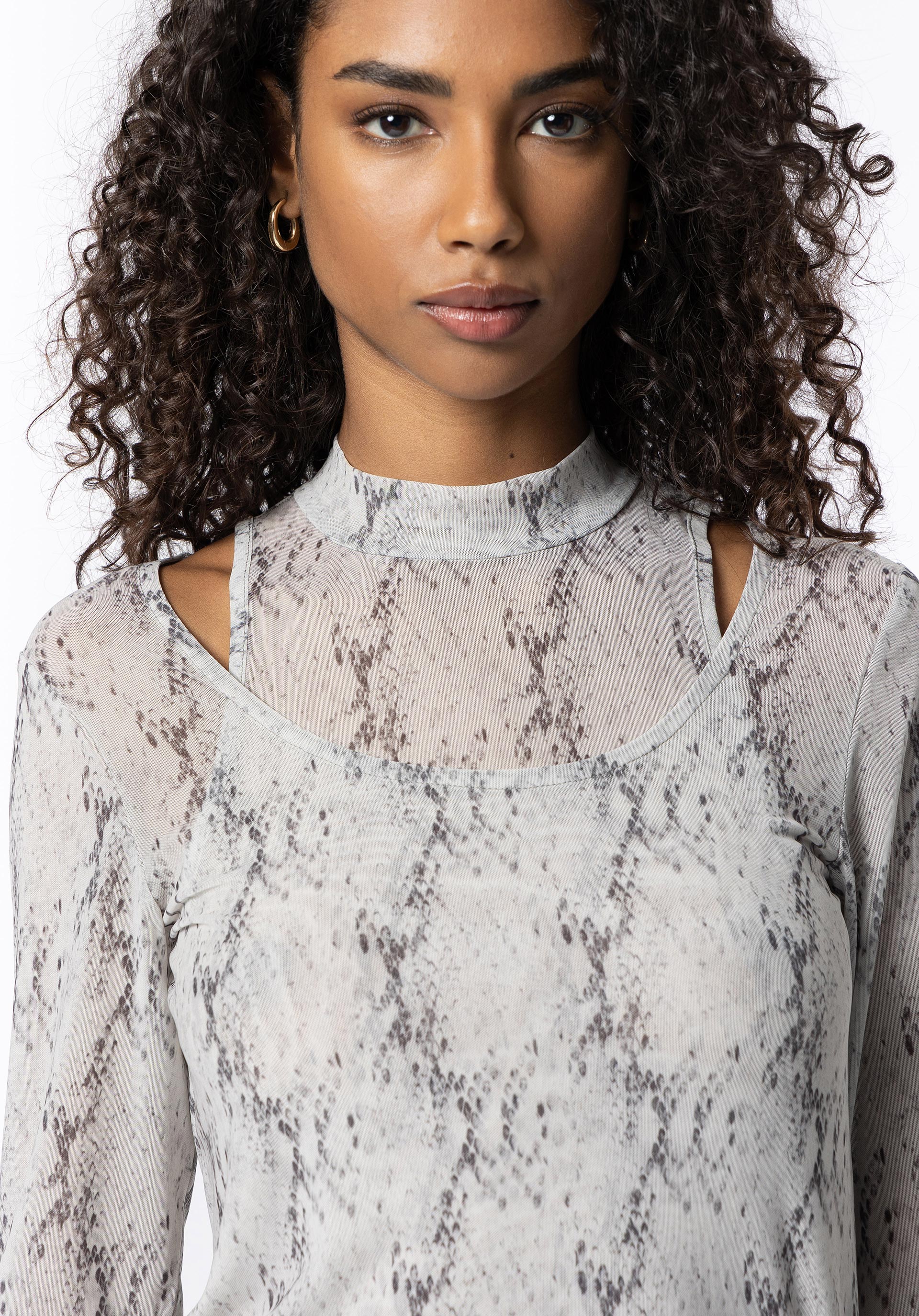 T-shirt Cut Out Estampada