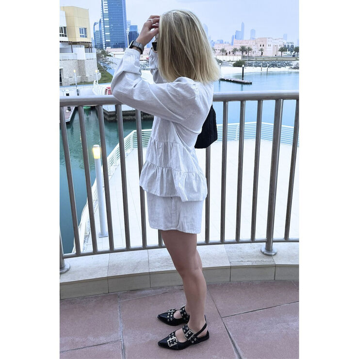 A-VIEW Bea shorts Off white/black stripe