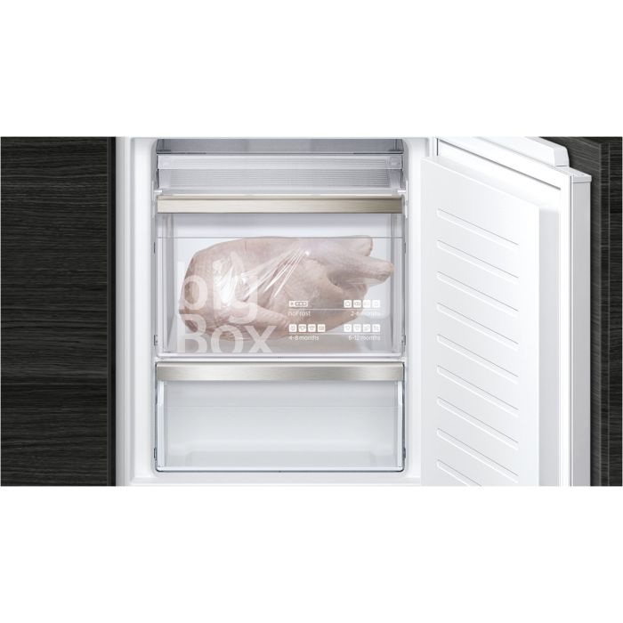 Siemens Einbau-Kühl-Gefrier-Kombination iQ500 KI86NADF0