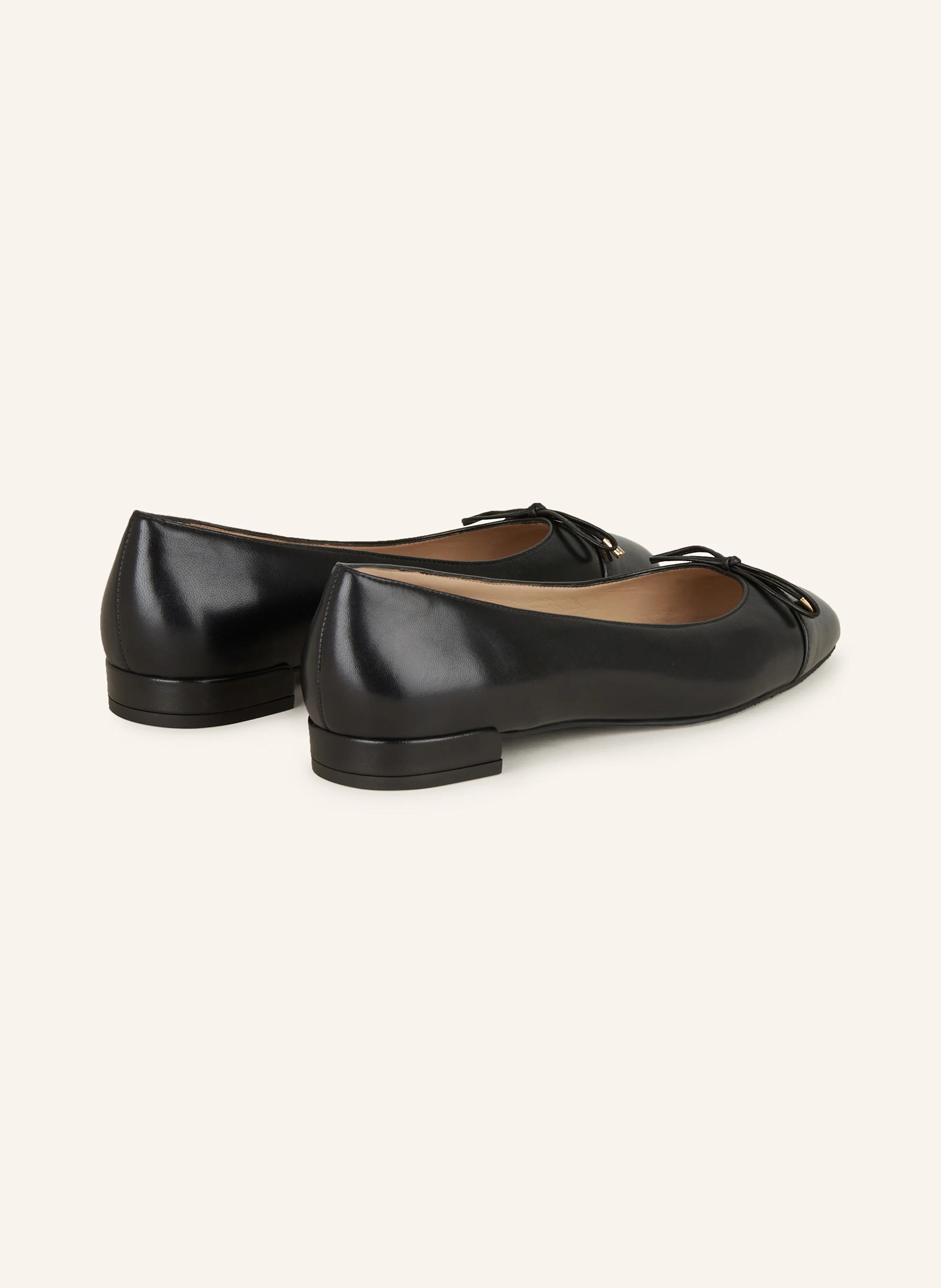 STUART WEITZMAN Ballerinas