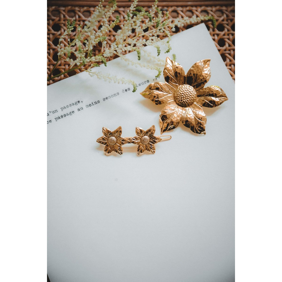 barrette fleurs doré à l'or fin - HESPÉRIS