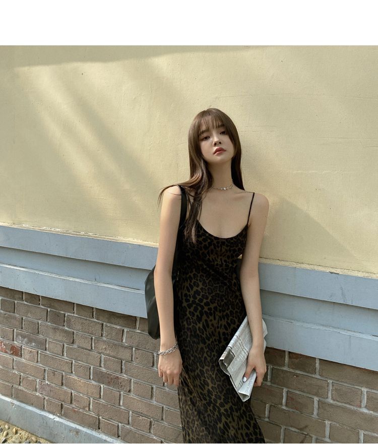 Yuxi - Luipaard Slim-Fit Mini Spaghettibandjes Jurk / Luipaard Slim-Fit Midi Spaghettibandjes Jurk
