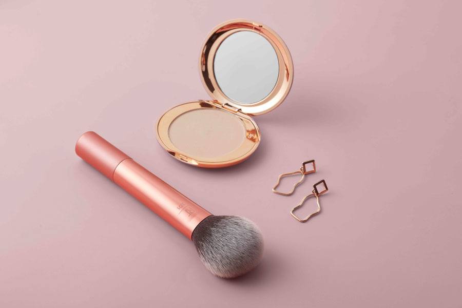 Real Techniques Powder Brush