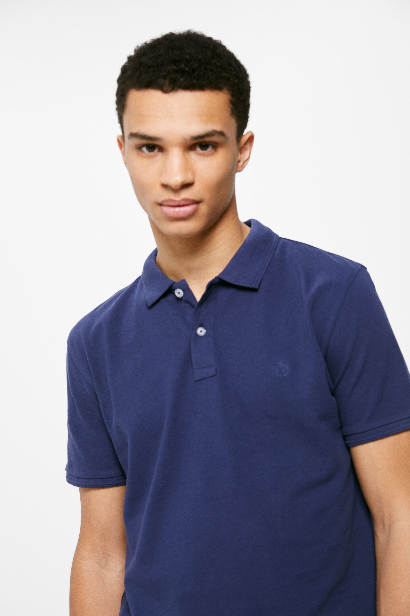 Polo piqué básico slim - azul médio