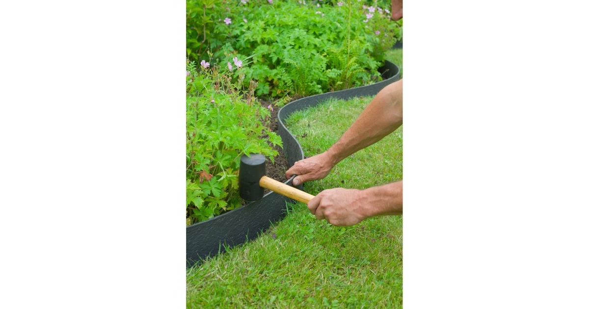 NatureBorderrand met textuur begrenzing  (Zwart, 5 mm - H 12 cm x 12 m)