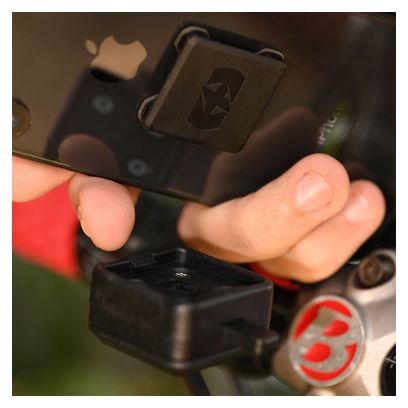 Support de smartphone déporté sur guidon de vélo