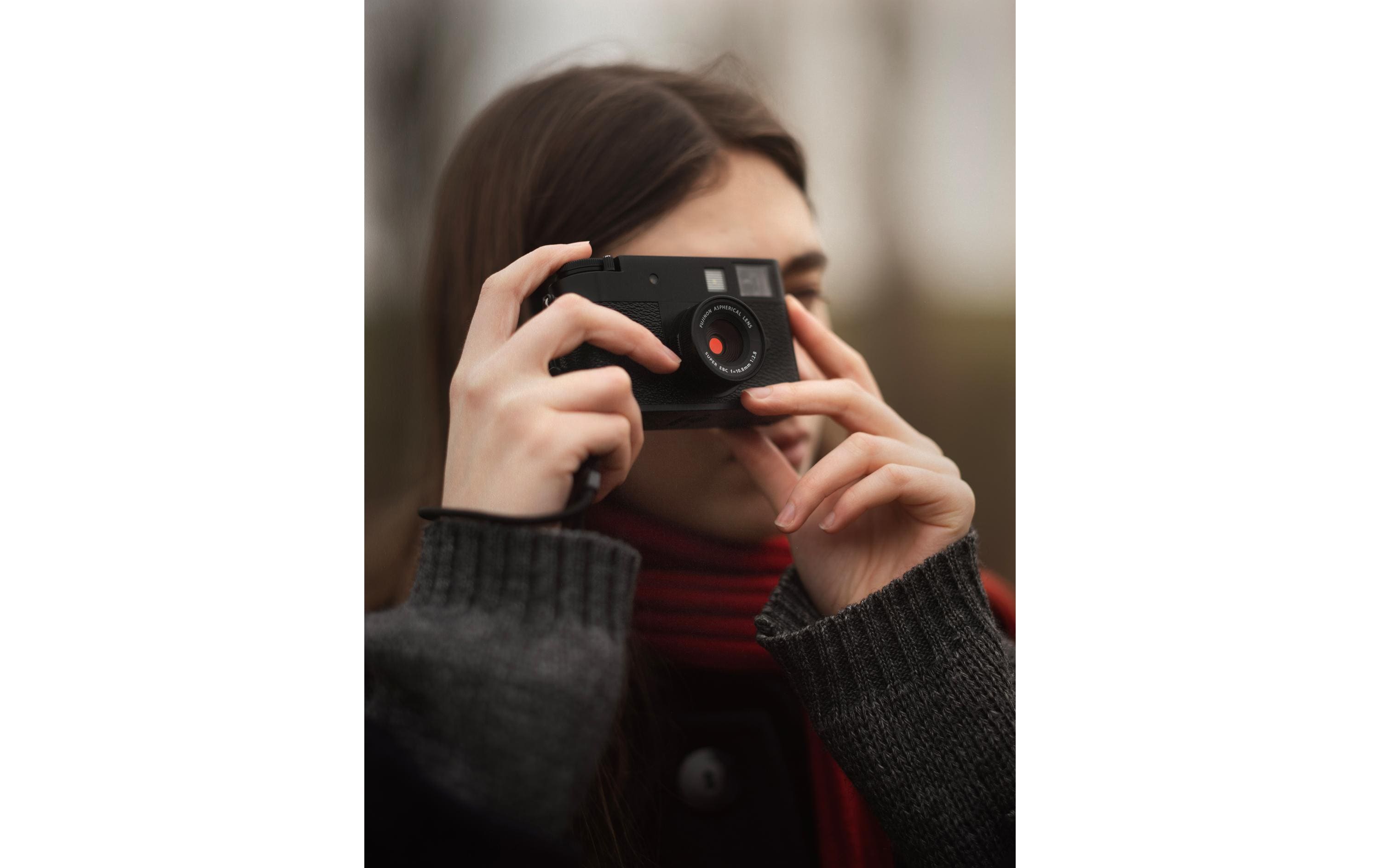 Fotokamera X-Half Schwarz<br>Digitale Halbformatkamera