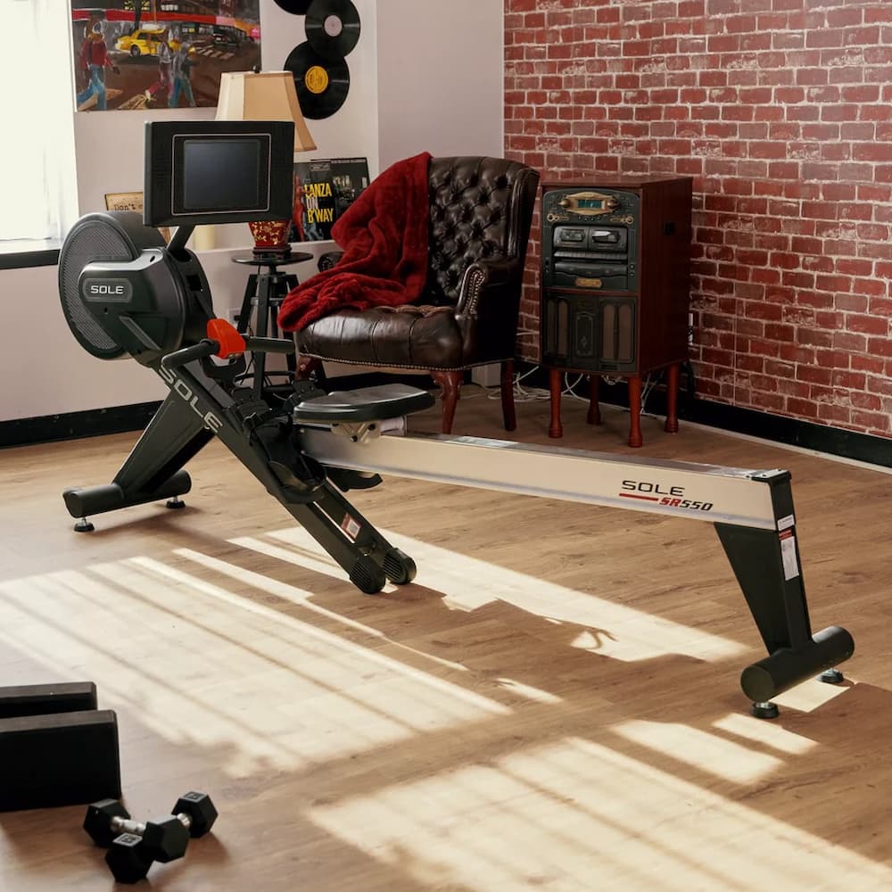 SOLE SR550 Rower
