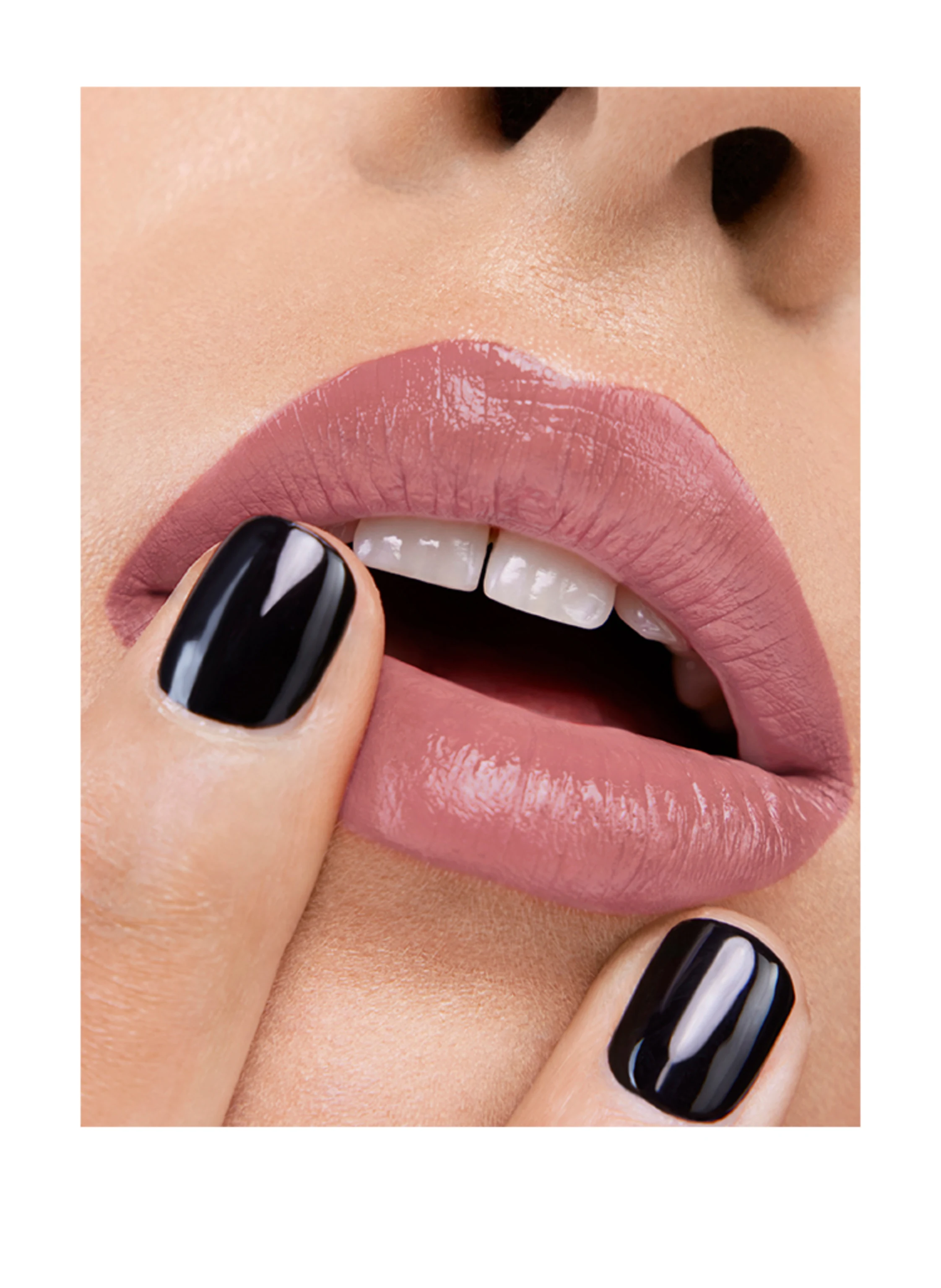 YVES SAINT LAURENT BEAUTÉ ROUGE PUR COUTURE THE BOLD