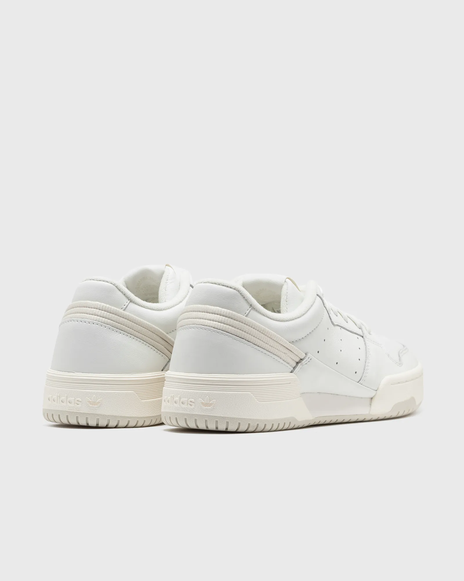 Adidas TEAM COURT 2
