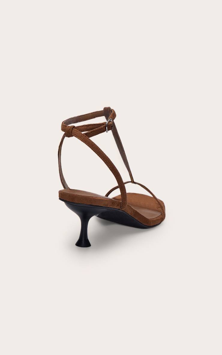 Camel Sandales À Talons En Synthétique Avec Bride En T Et Entre-doigts