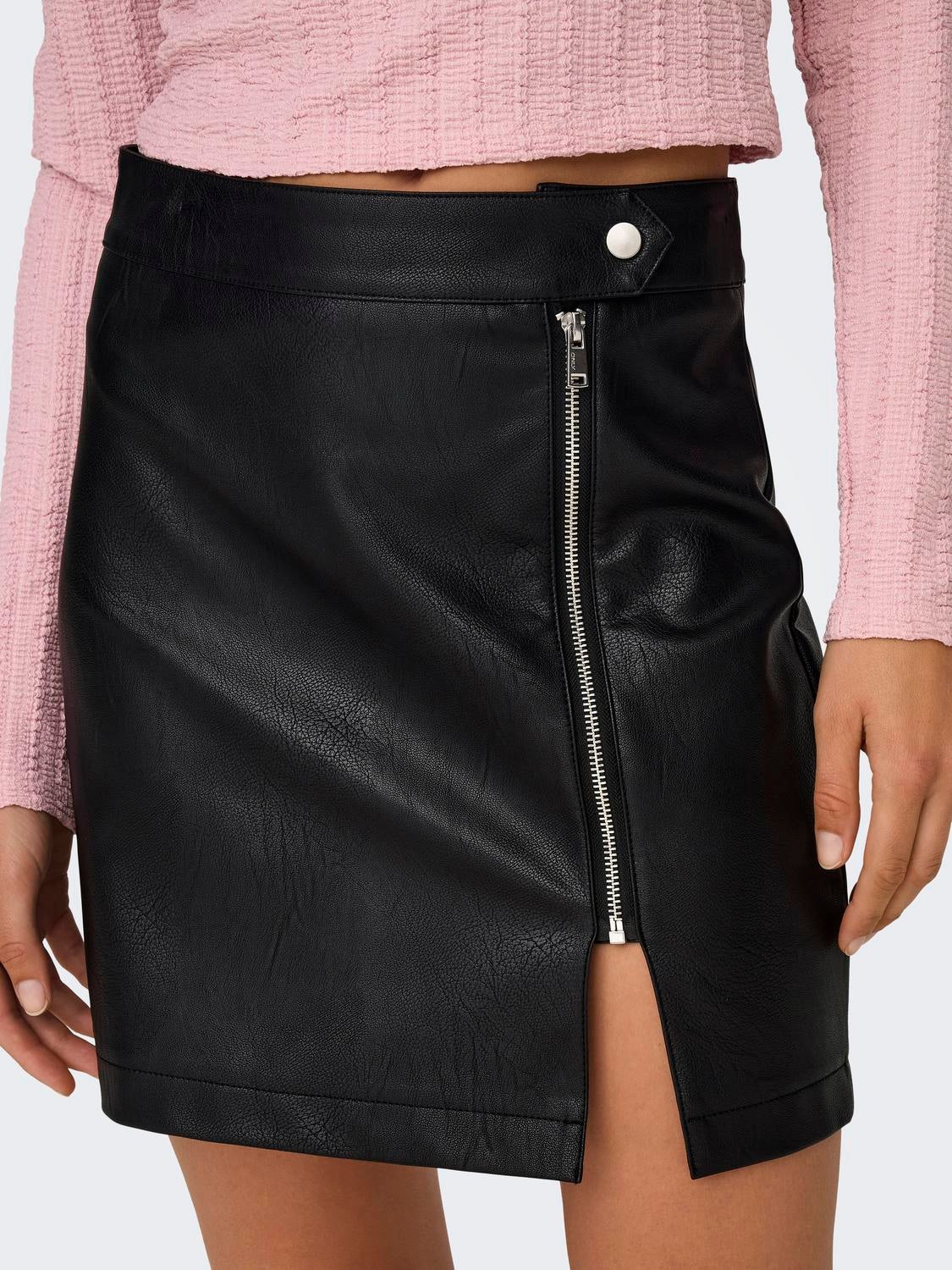 ONLMANILLA Kunstlederrock Black