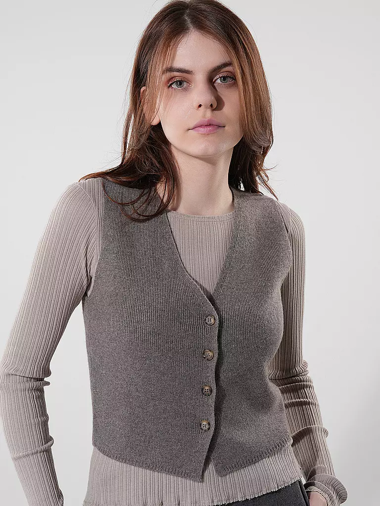 OUÍ Strickgilet camel