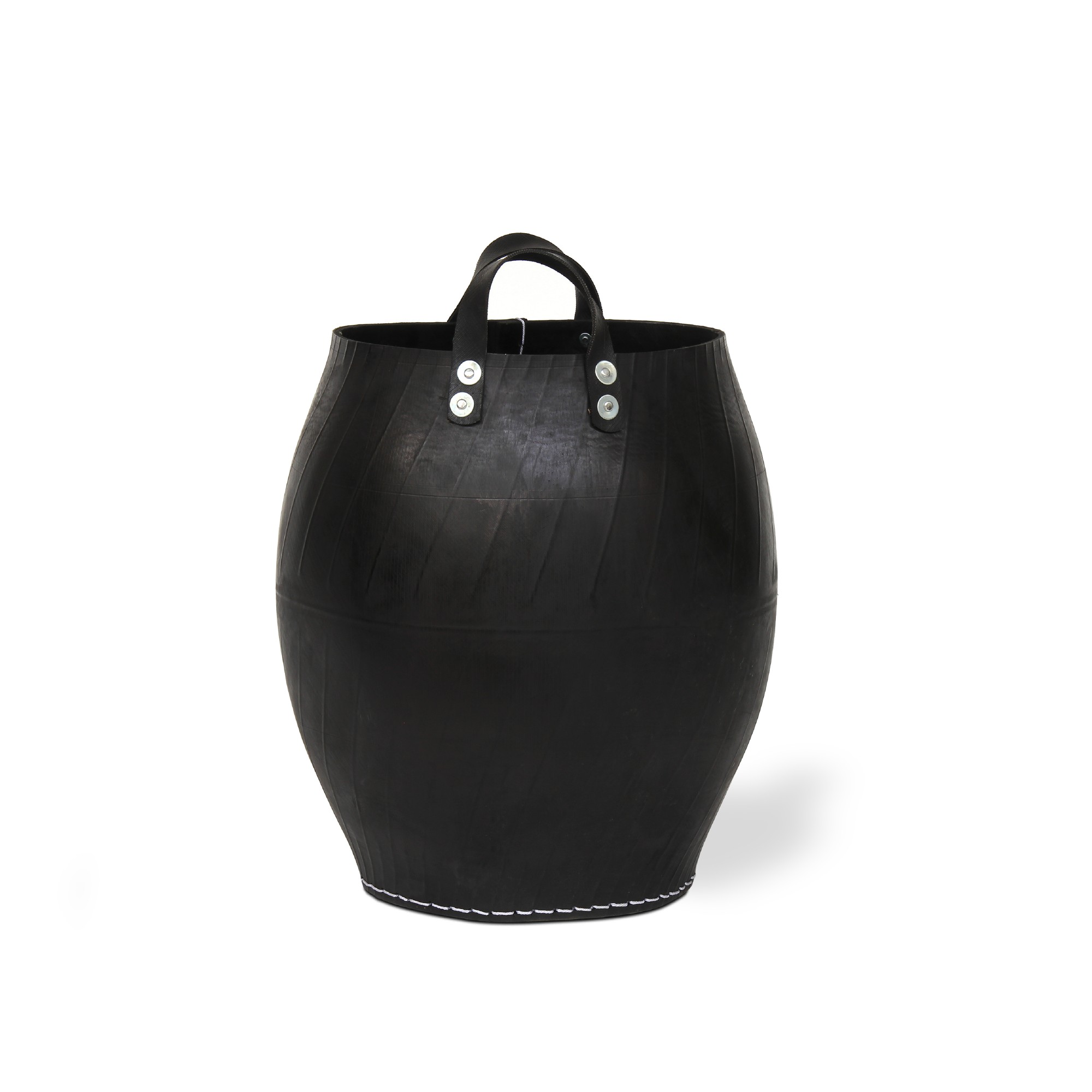Korb aus Autoreifen M, schwarz, Ø 40 cm, H 45 cm von fischer's lagerhaus