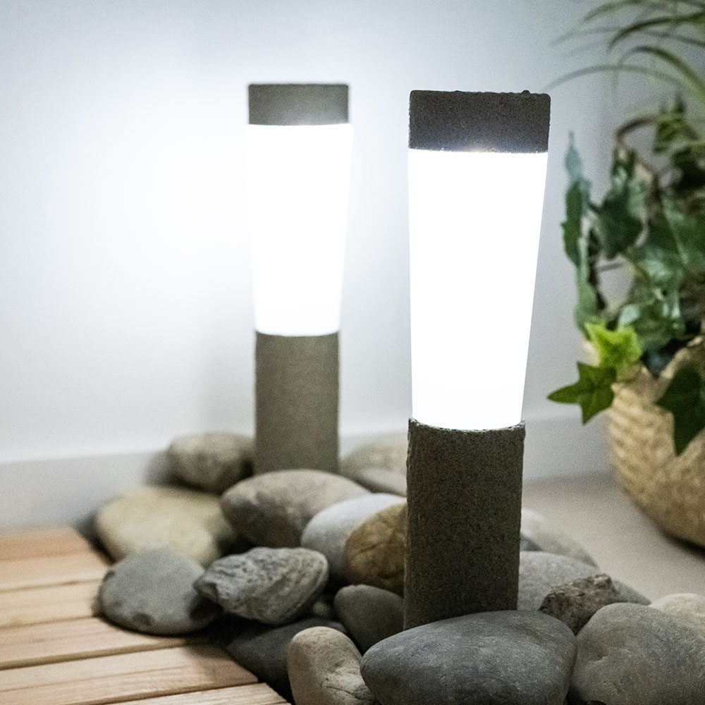 2er Set LED Solarleuchten, Steinoptik, Erdspieß, H 45,6 cm