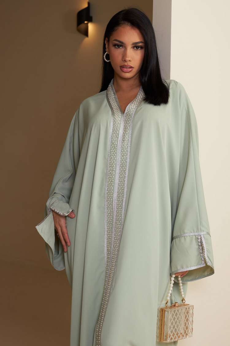 Abaya verte à empiècement perle argenté