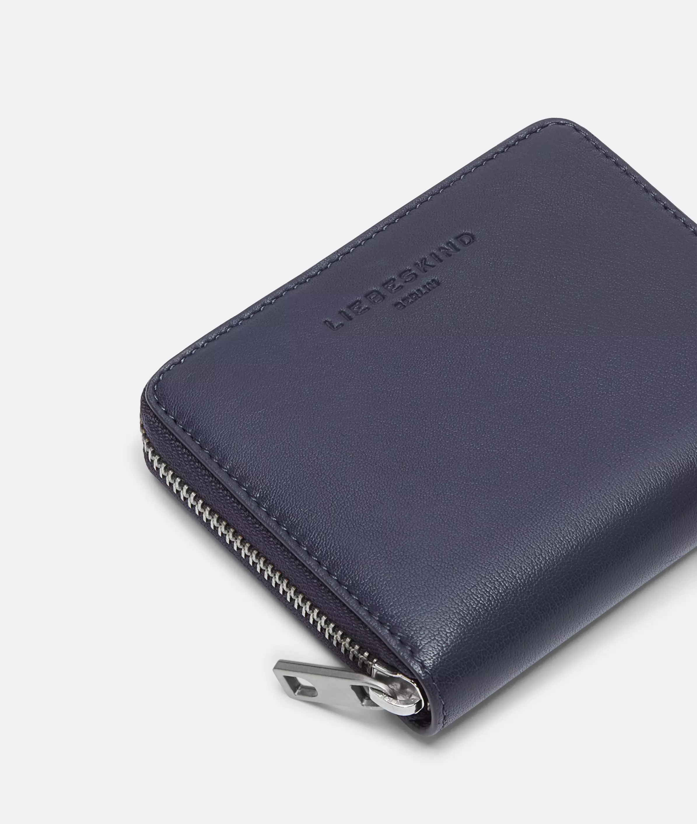 Wallet Spacious wallet made from sheepskin