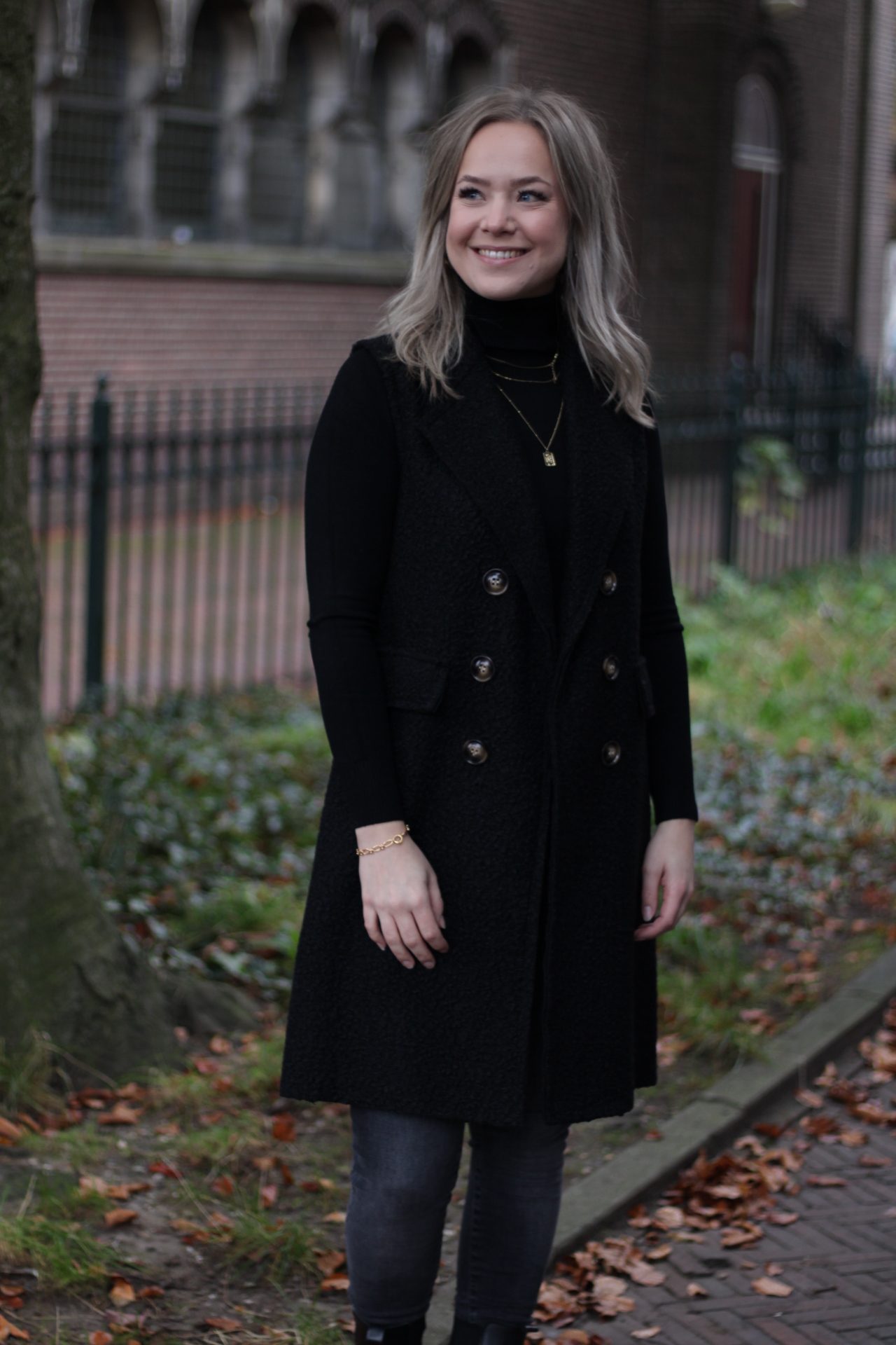 Boucle Gilet Lang - Zwart