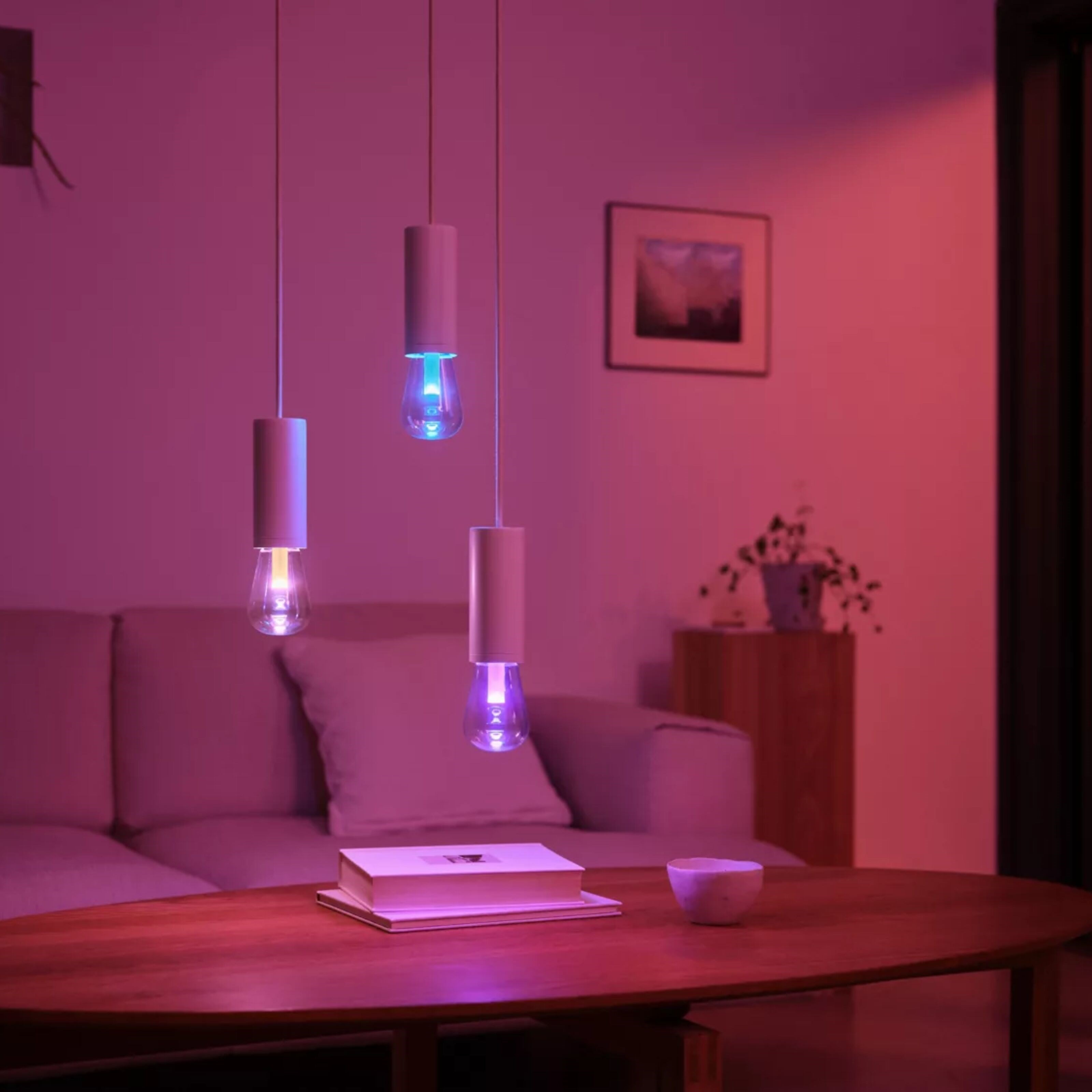 Philips Hue RGB ST72 Smart LED-lampe E27 500 lm