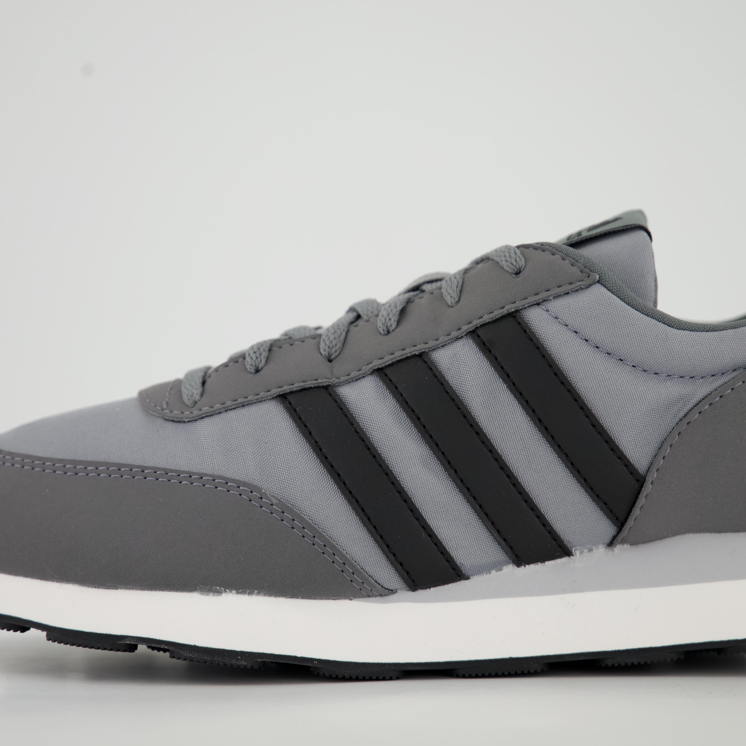 Adidas RUN 60s 3.0