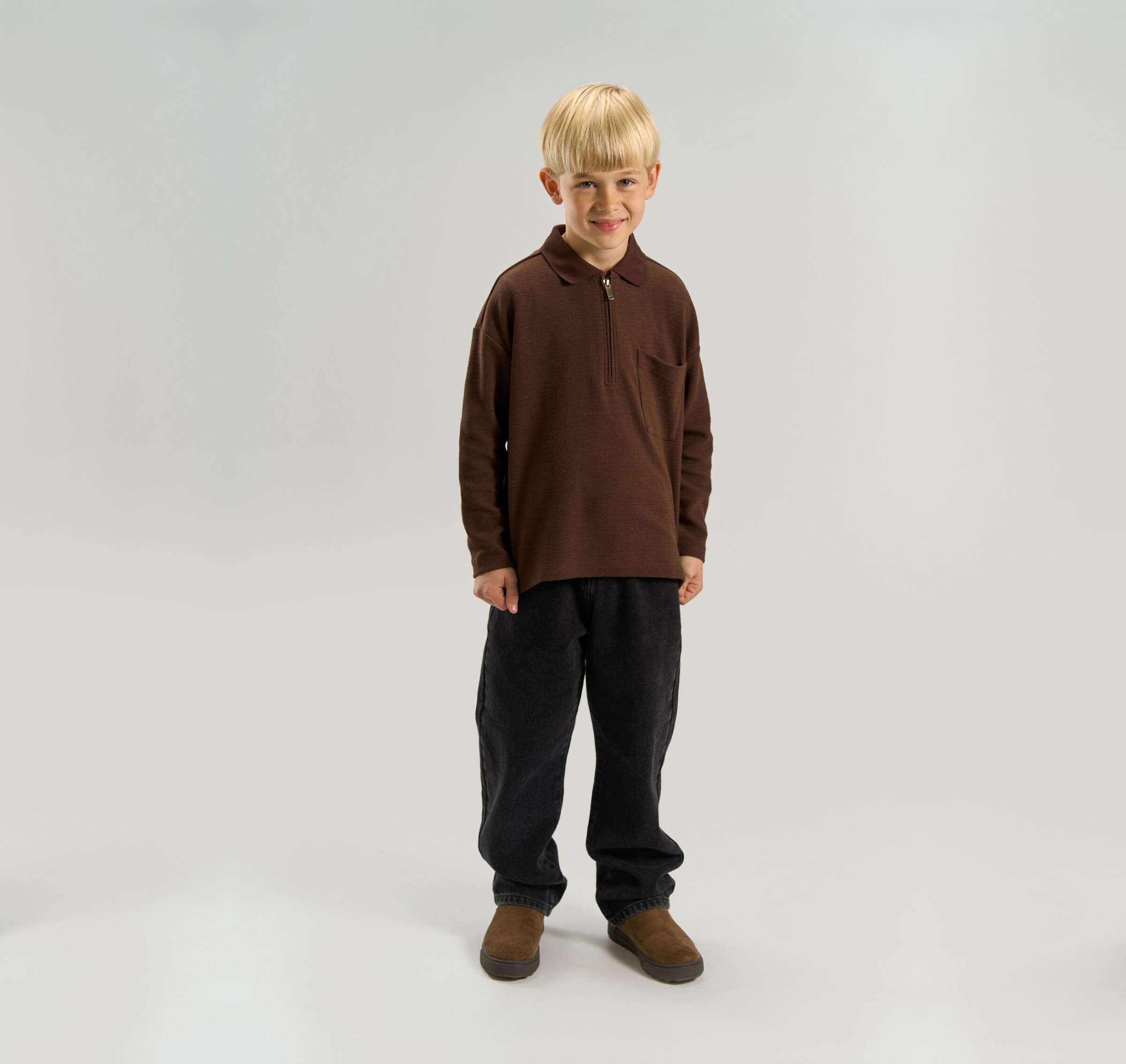 THE NEW Jongens polo bruin