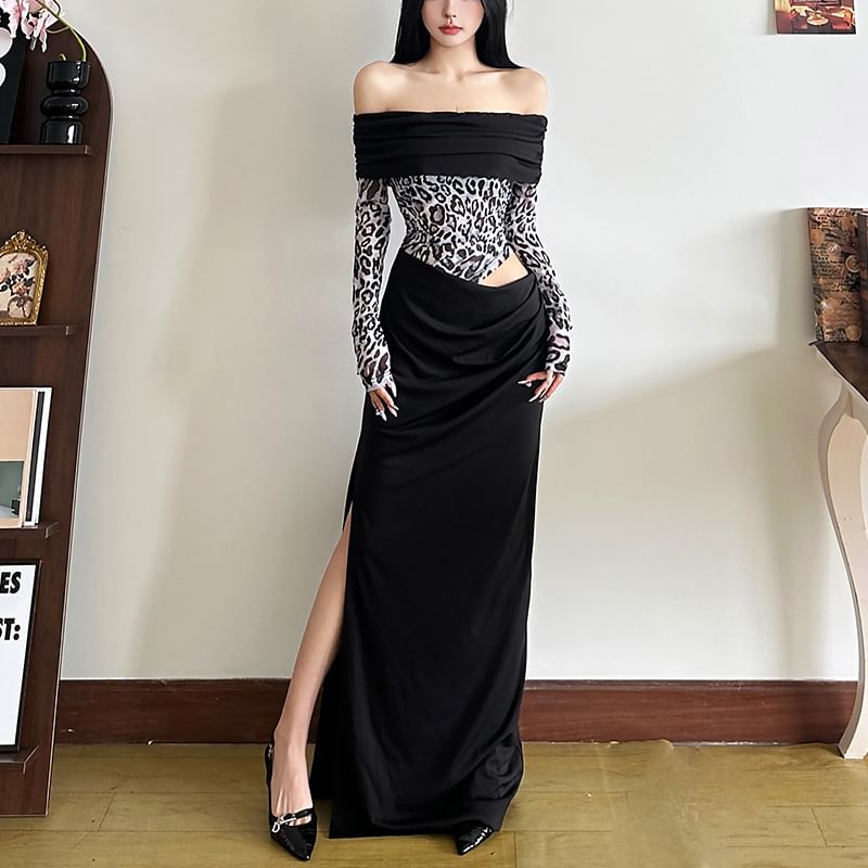 Sugarcoat - Lange mouwen off-shoulder luipaardprint split nep tweedelige maxi manteljurk